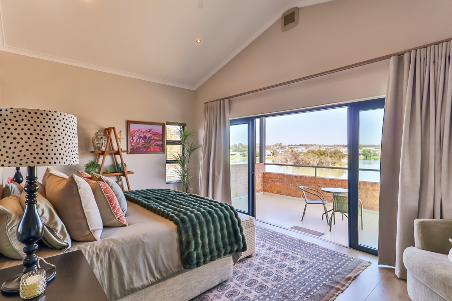 4 Bedroom Property for Sale in The Coves North West